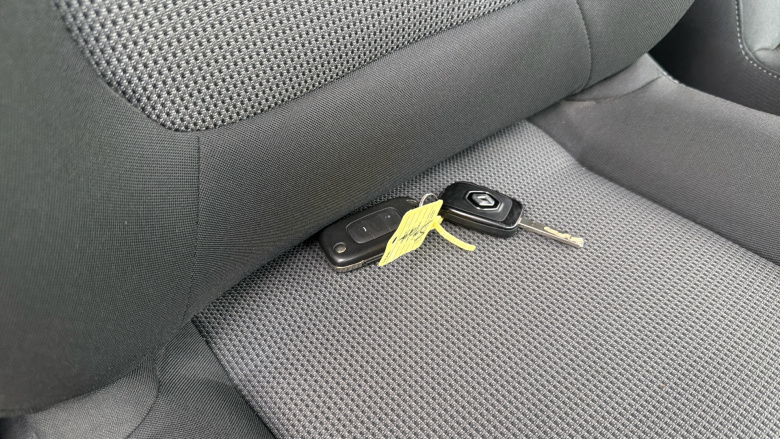 Renault Trafic Swb Diesel SL28 Blue dCi 150 Business Van